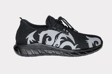 Load image into Gallery viewer, Wenonah Dragon Solo Shoe